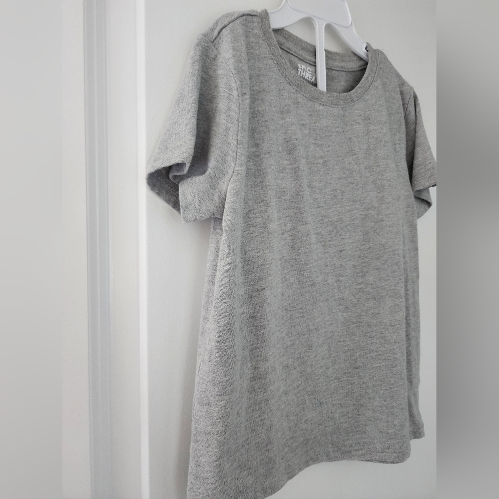 Sz 5 Epic Threads gray t-shirt minimalist neutral lowkey - Picture 5 of 6